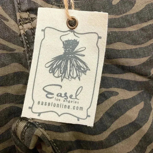 🆕Easel Distress Faded Olive Zebra Print Skinny Pants🆕 - Picture 11 of 12